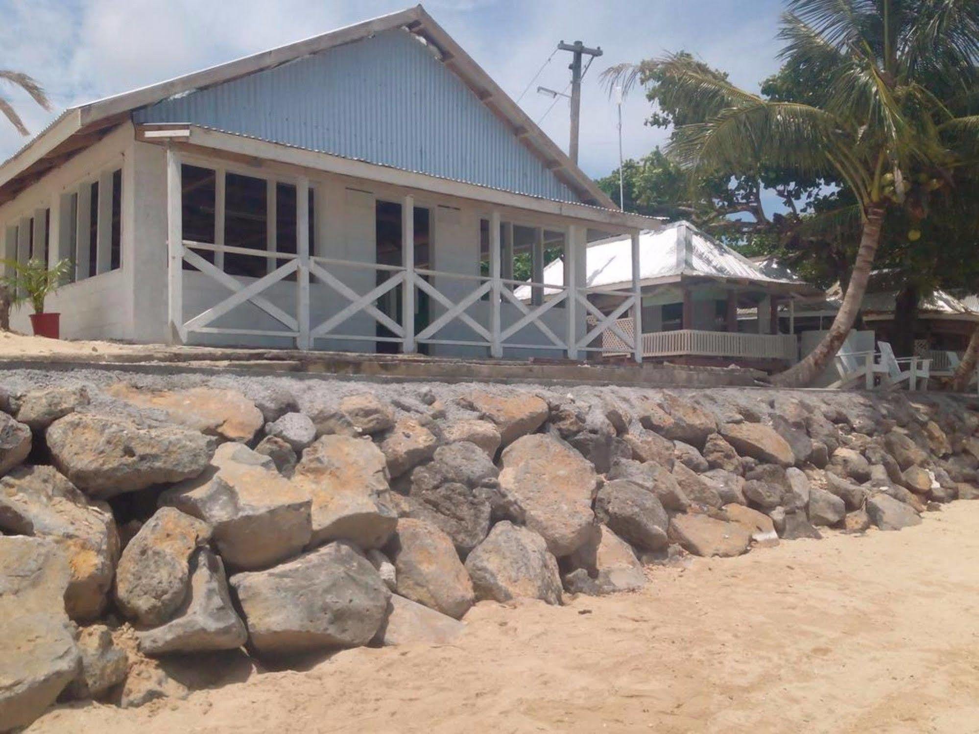 Hotel Vacations Beach Fale Manase Exterior foto